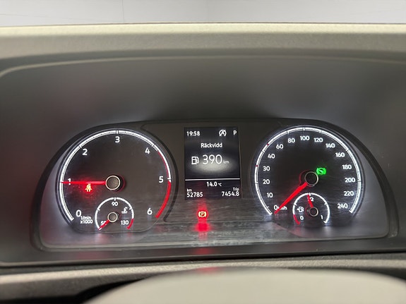 Volkswagen Caddy Maxi 19 of 30