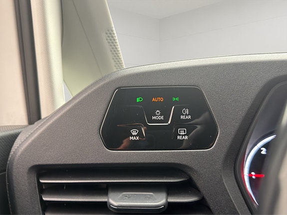 Volkswagen Caddy Maxi 15 of 30