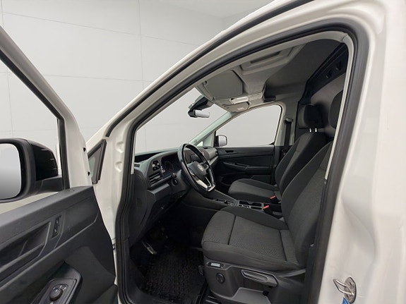 Volkswagen Caddy Maxi 17 of 30