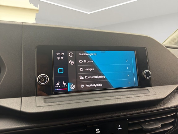 Volkswagen Caddy Maxi 23 of 30