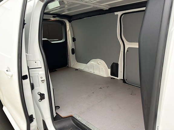 Citroen E-Jumpy 14 of 30