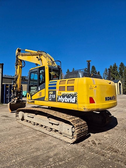 Komatsu HB 215 LC 4 of 16