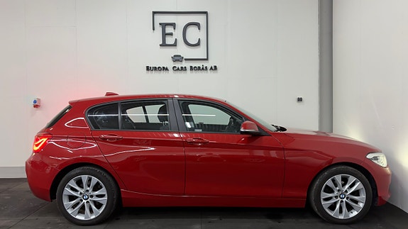BMW 118i 11 of 23