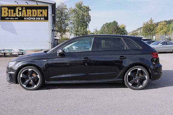 Audi A3 3 of 19