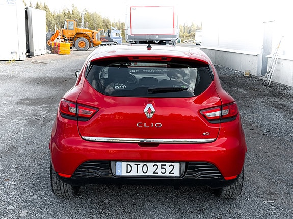 Renault Clio 4 of 16