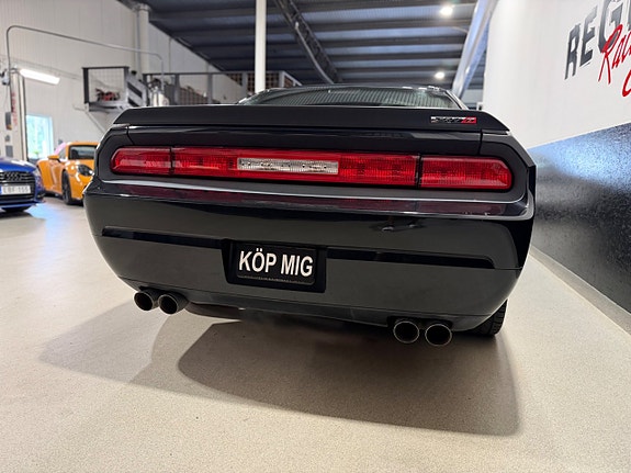 Dodge Challenger 5 of 5