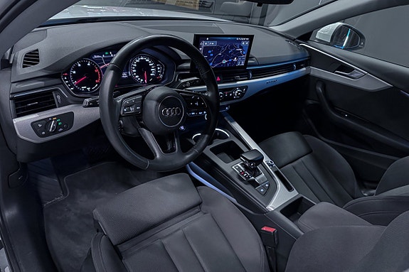 Audi A4 11 of 18