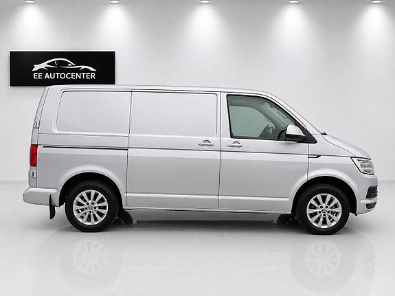 Volkswagen Transporter 6 of 12