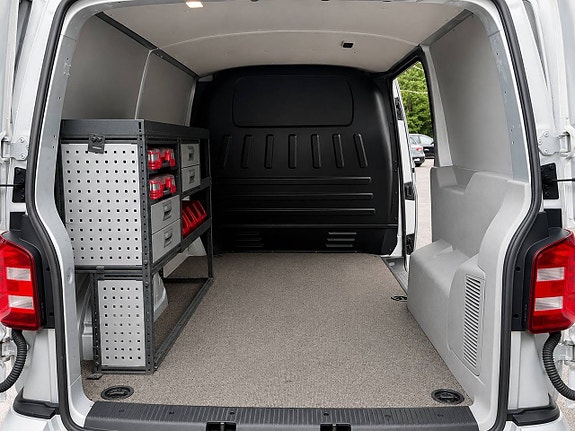 Volkswagen Transporter 12 of 12
