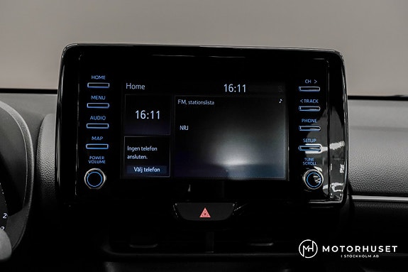 Toyota Yaris 13 of 19