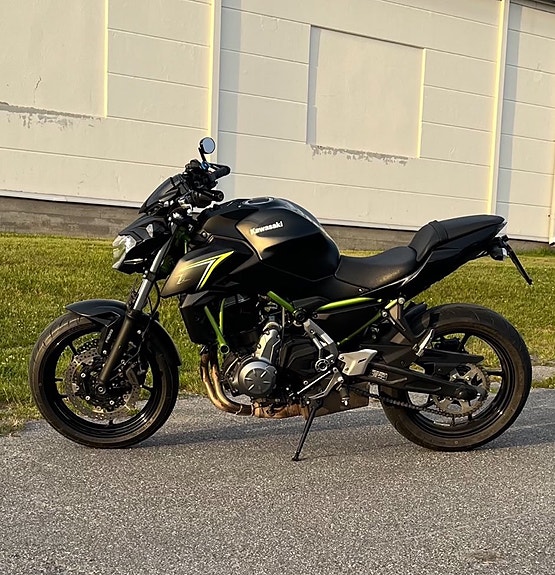 Kawasaki Ninja Z650 4 of 4
