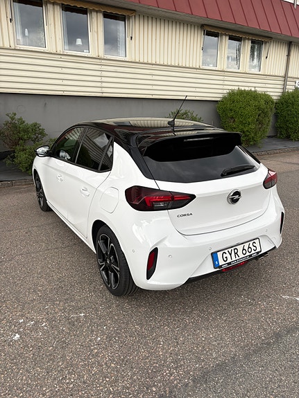 Opel Corsa 4 of 8