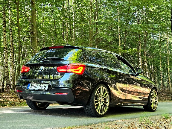 BMW 118i 5 of 5