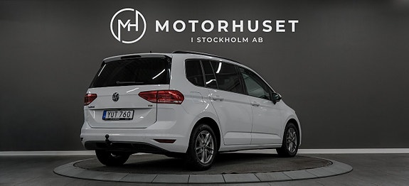 Volkswagen Touran 6 of 20