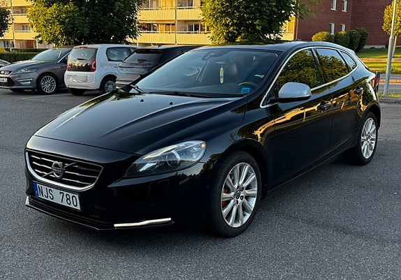 Volvo V40 5 of 10