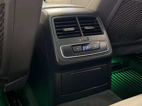 Audi A4 allroad 18 of 30