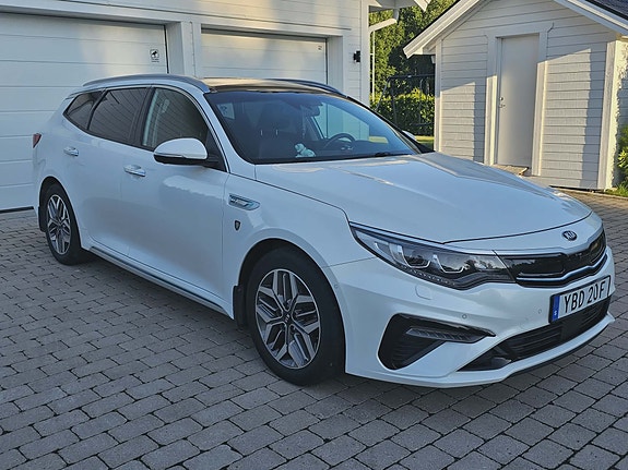 Kia Optima 3 of 5