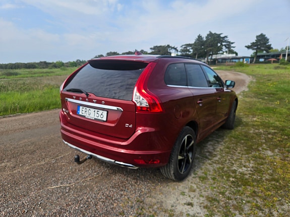 Volvo XC60 4 of 5