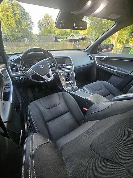 Volvo XC60 5 of 5