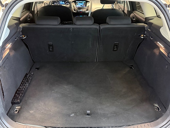 Ford Focus 19 of 19