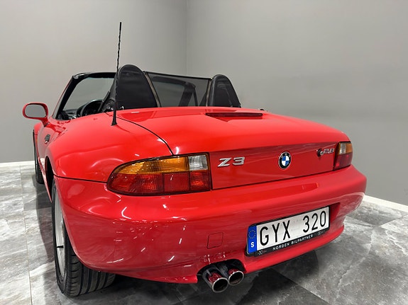 BMW Z3 8 of 25