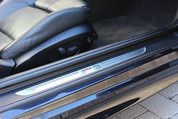 BMW M3 6 of 30