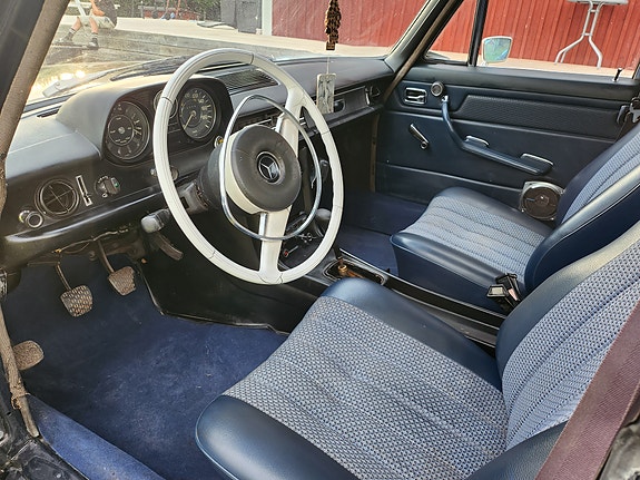 Mercedes-Benz 7 of 11