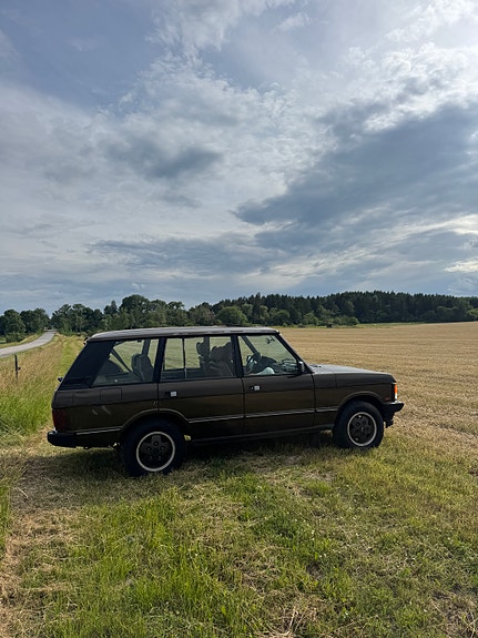 Land Rover Range Rover 3 of 5