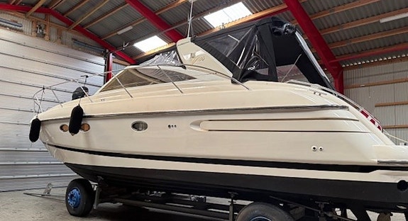 Princess V40 -1997 | 2 x TAMD63P | Axlar | Boatcontroller 2 of 5