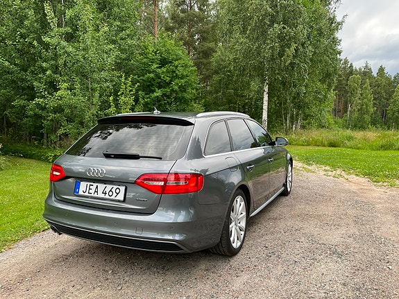 Audi A4 3 of 5