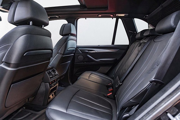 BMW X5 9 of 13