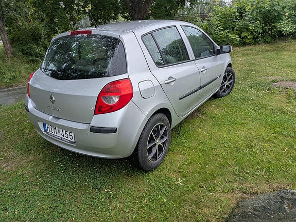 Renault Clio 5 of 8