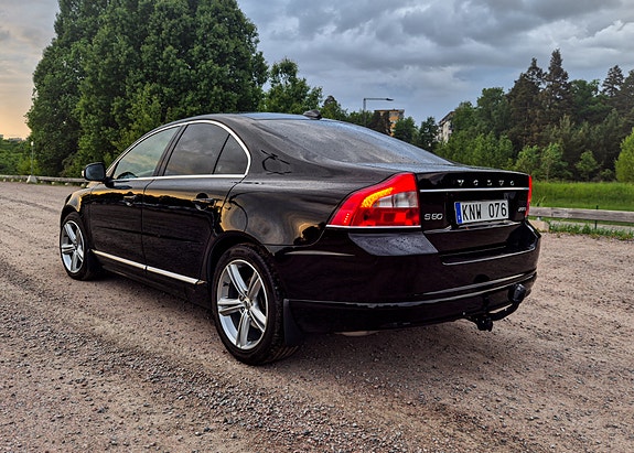 Volvo S80 4 of 14