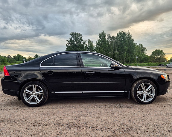Volvo S80 7 of 14
