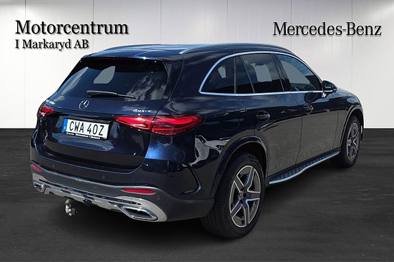 Mercedes-Benz GLC300 e 4 of 5