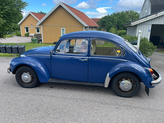 Volkswagen 1302 6 of 7