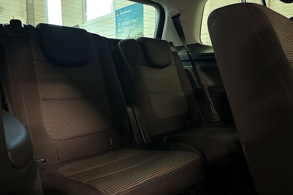 Volkswagen Sharan 14 of 22