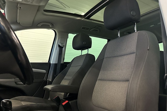Volkswagen Sharan 22 of 22