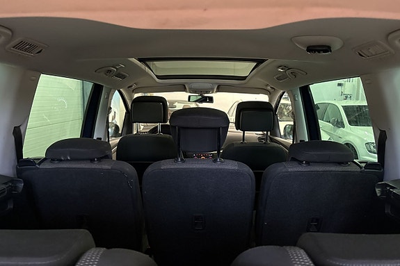 Volkswagen Sharan 12 of 22