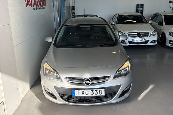 Opel Astra 4 of 5