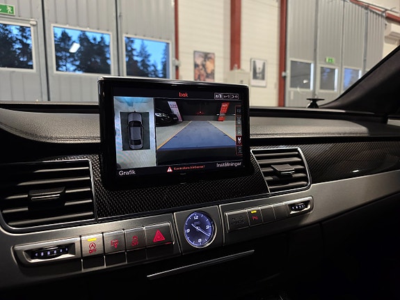 Audi S8 27 of 30
