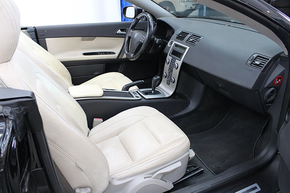 Volvo C70 10 of 12