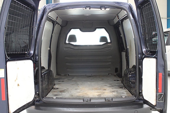 Volkswagen Caddy Maxi 6 of 11