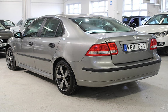 Saab 9-3 11 of 13