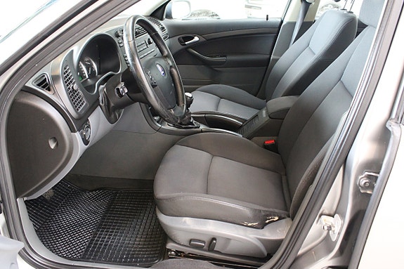Saab 9-3 6 of 12