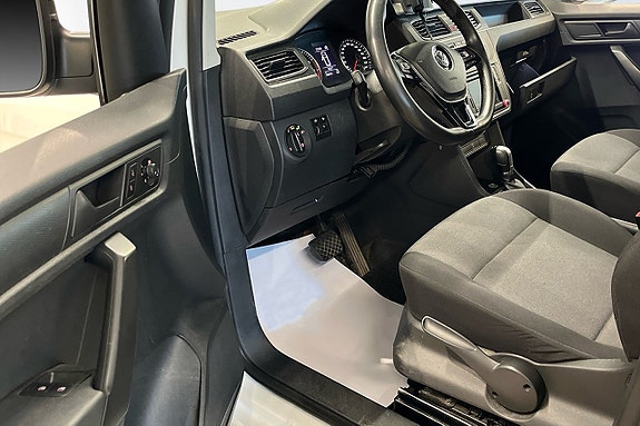Volkswagen Caddy Maxi 8 of 9