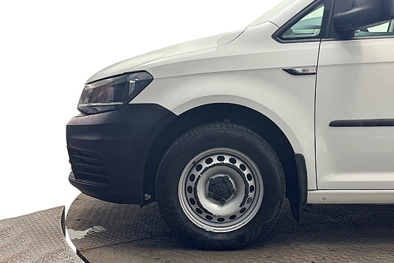 Volkswagen Caddy Maxi 11 of 27