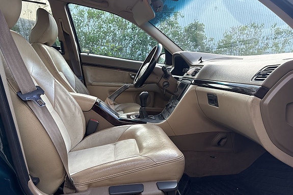 Volvo S80 15 of 19