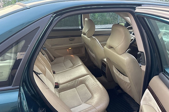 Volvo S80 13 of 19