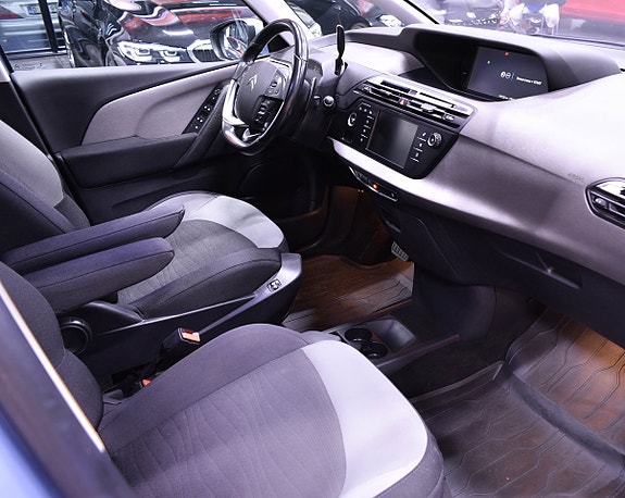 Citroen Grand C4 Picasso 19 of 19